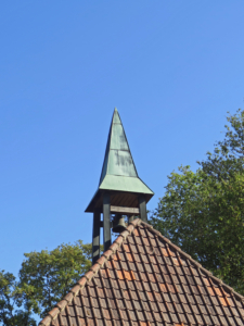 Glocke auf der Friedhofskapelle